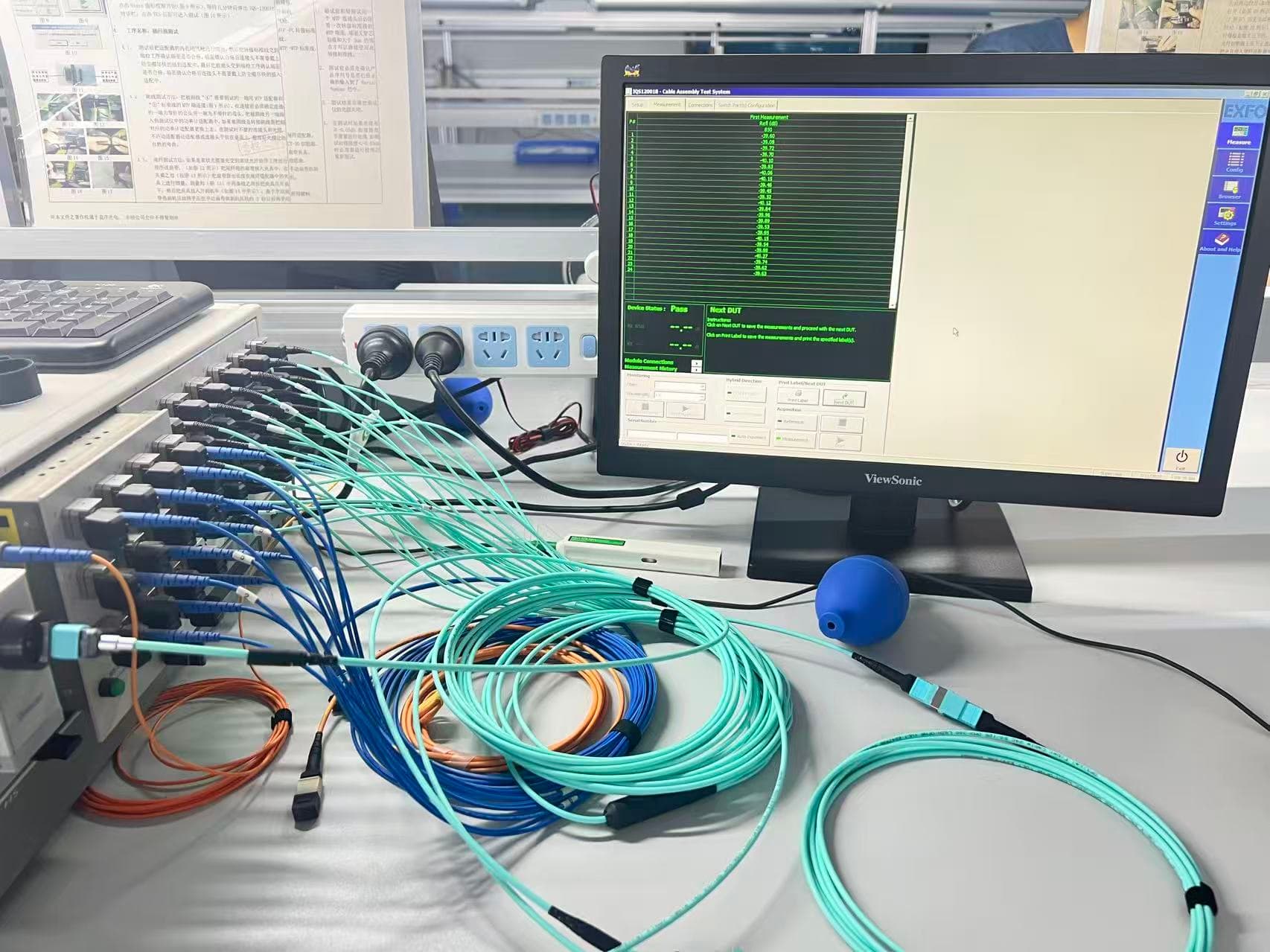 Multi-channel fiber cable test setup with pass data screen